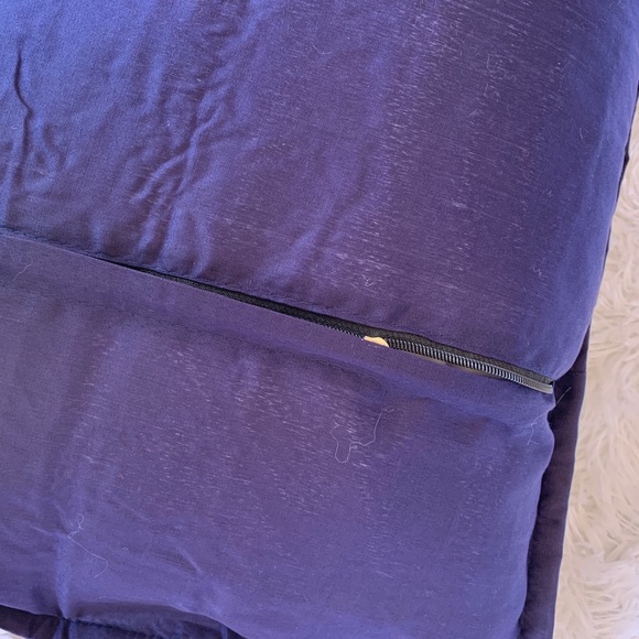 Vintage Style Embroidered Decorative Pillow Cover - Picture 7 of 7